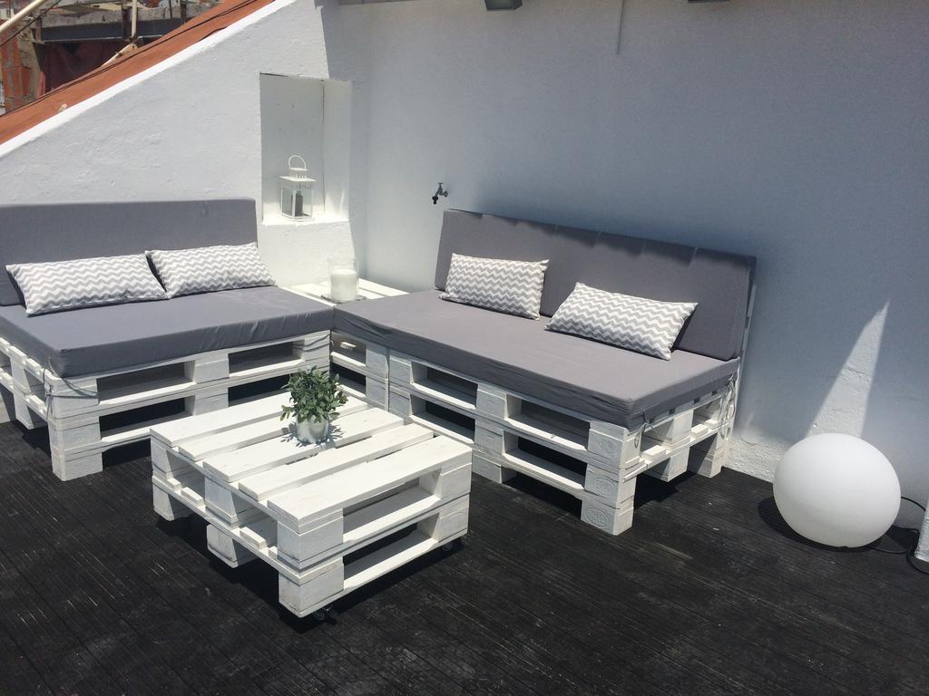 A Terrace On A Topfloor With A View Lissabon Buitenkant foto